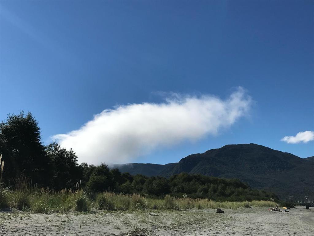 En Selva Patagonica, Cerca Del Pueblo Pousada Puerto Raul Marin Balmaceda